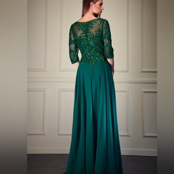 Plus size formal dress - Picture 3 of 5